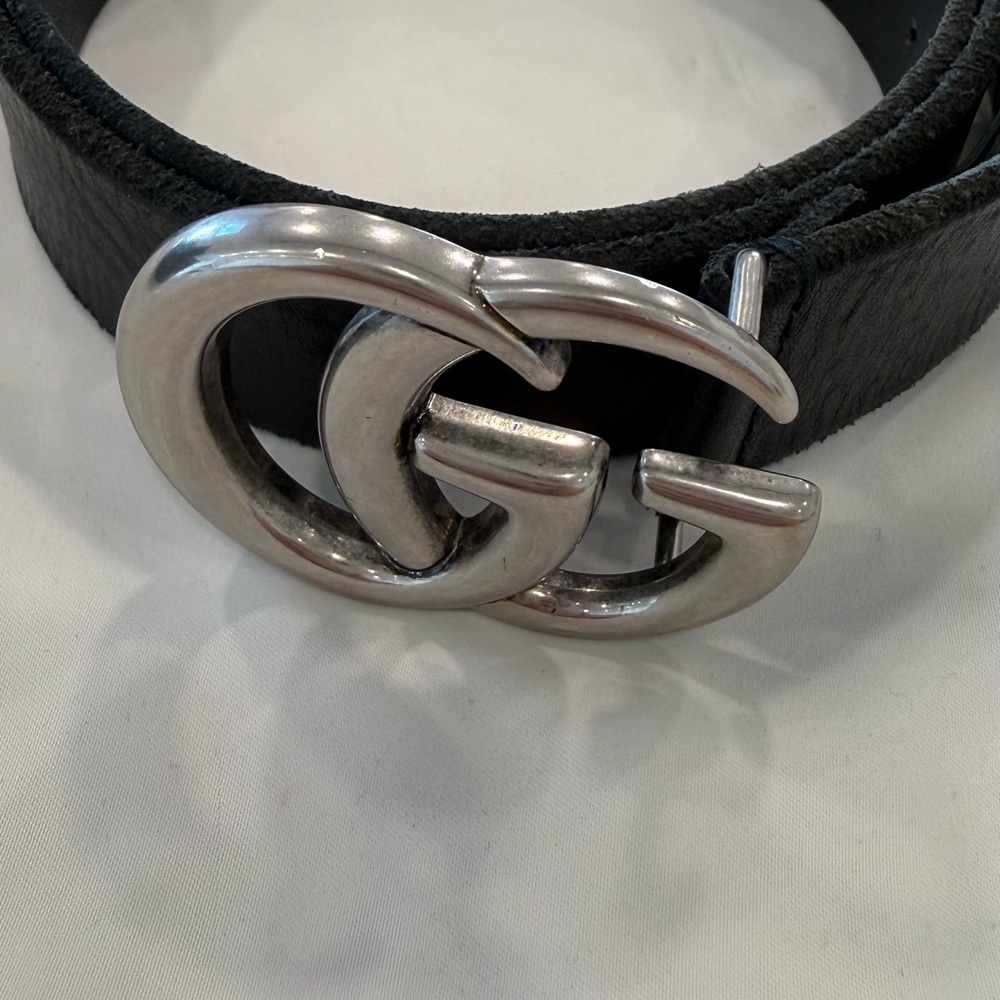 Gucci Black Belt with Silver GG Buckle - Picture 5 of 10